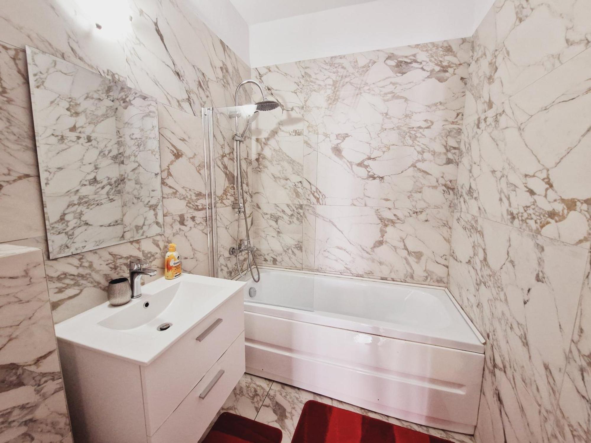 Ultracentral 5* Boutique Hotel Style Apartment. Brand New. 2 Rooms. Spacious. Free Parking Kluž Exteriér fotografie