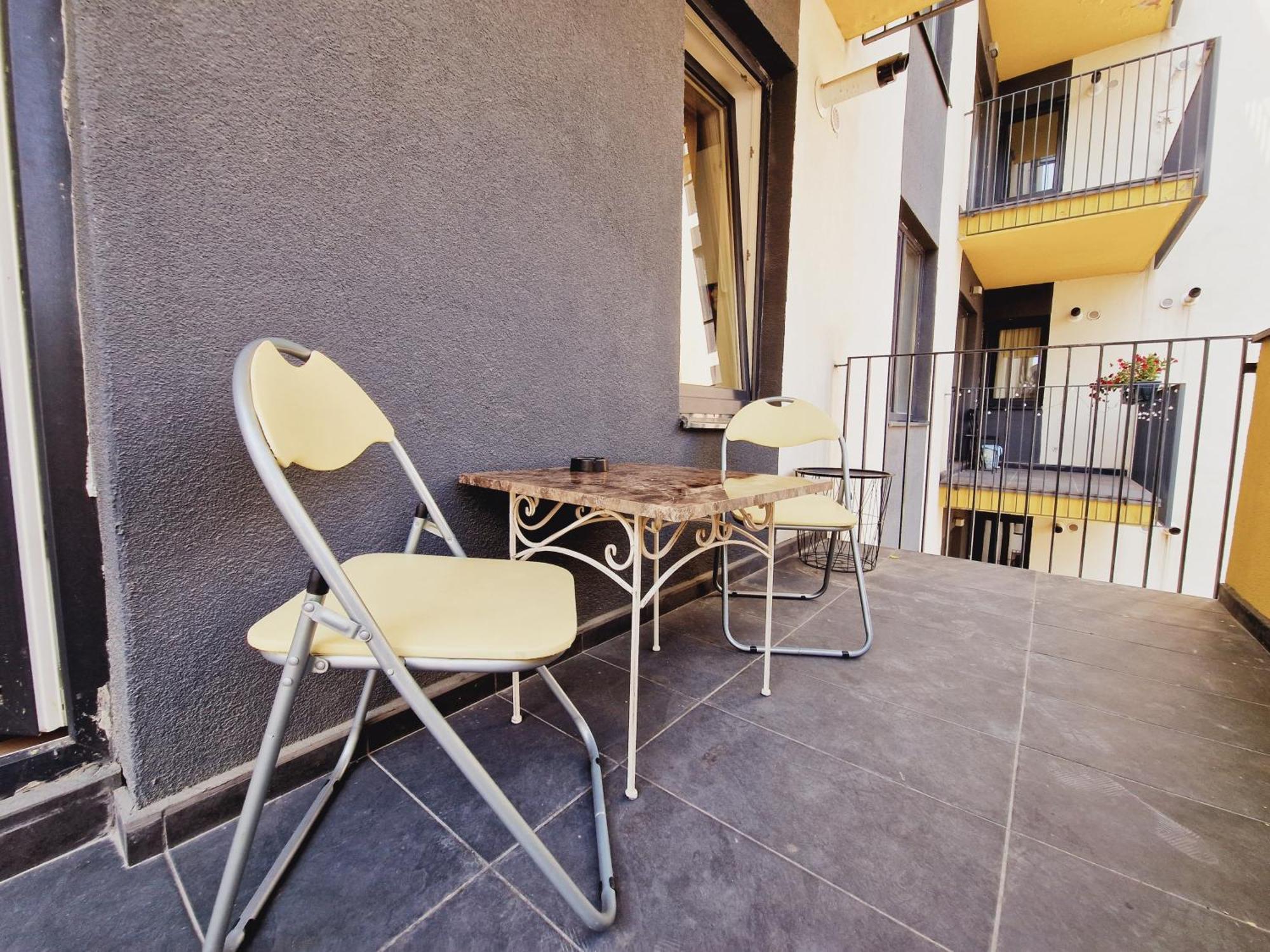 Ultracentral 5* Boutique Hotel Style Apartment. Brand New. 2 Rooms. Spacious. Free Parking Kluž Exteriér fotografie